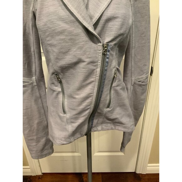 Lululemon Ride On Blazer Jacket, Heathered Gray Fossil, Size 8 - Picture 4 of 10